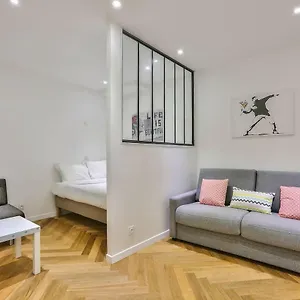 Cmg Montorgueil/ Grands Boulevards , Paris France